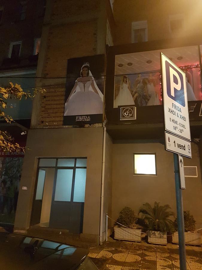 City Center Apartment Τίρανα Εξωτερικό φωτογραφία