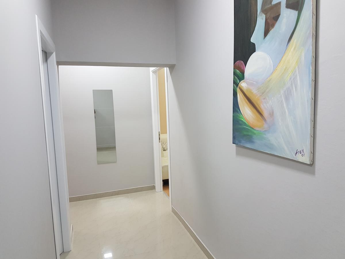City Center Apartment Τίρανα Εξωτερικό φωτογραφία