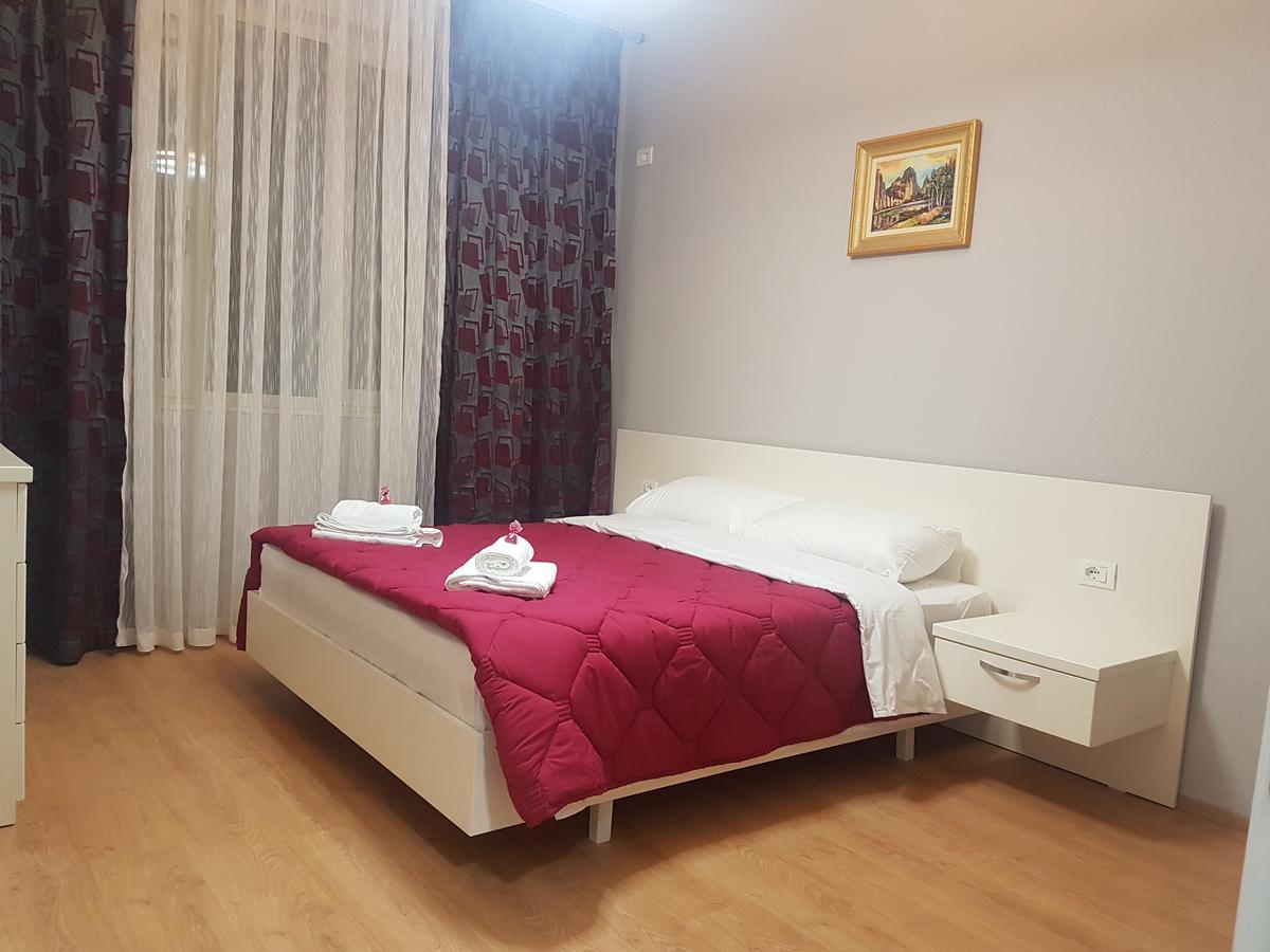 City Center Apartment Τίρανα Εξωτερικό φωτογραφία