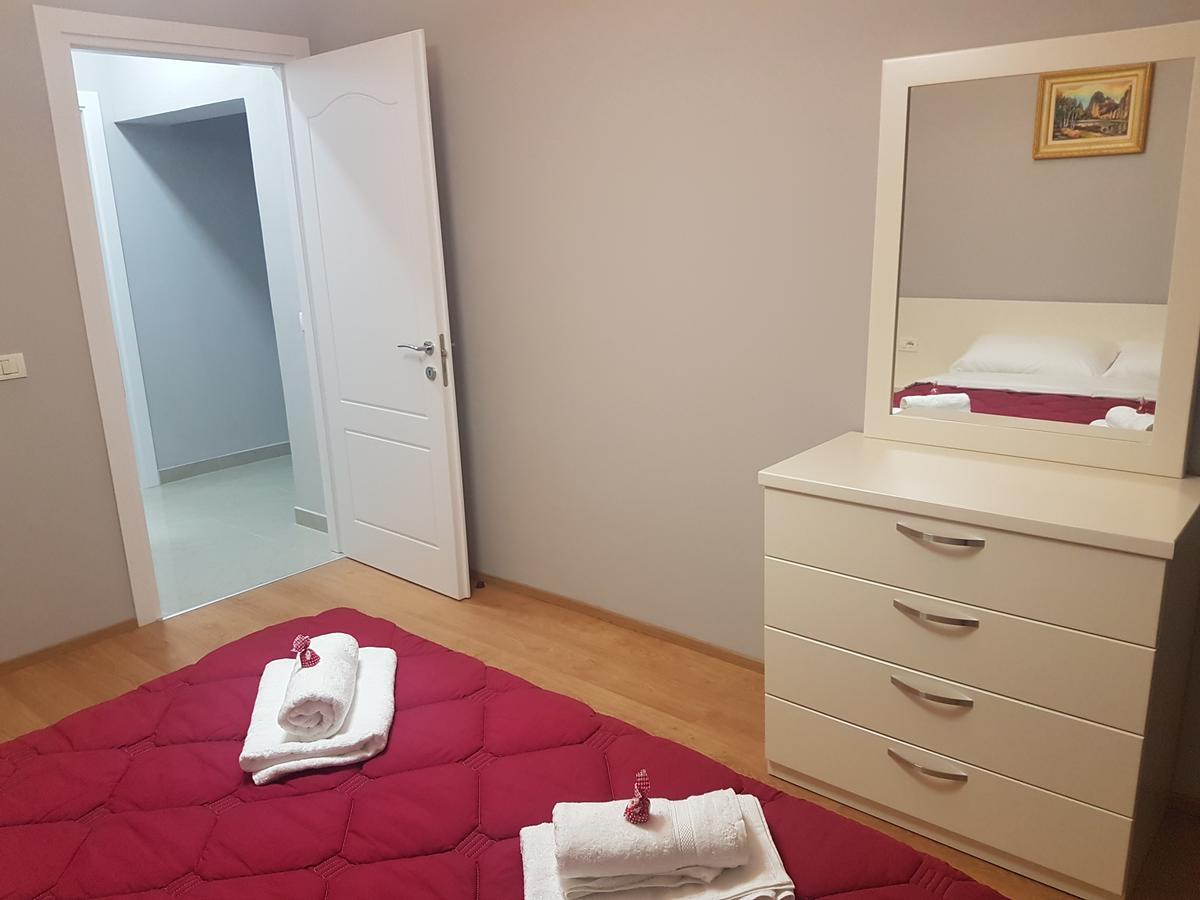 City Center Apartment Τίρανα Εξωτερικό φωτογραφία
