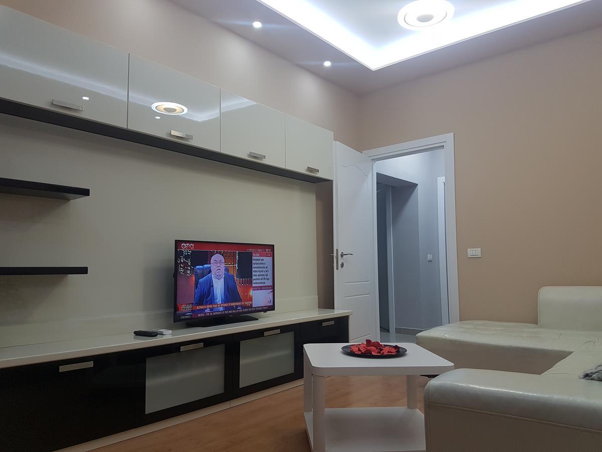 City Center Apartment Τίρανα Εξωτερικό φωτογραφία